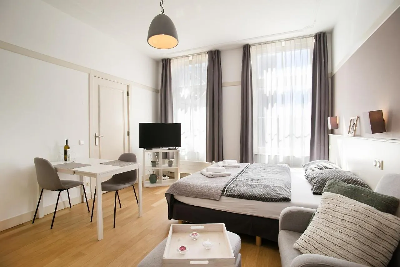 Four Star Apartments - Berkenbosch Blokstraat Den Haag