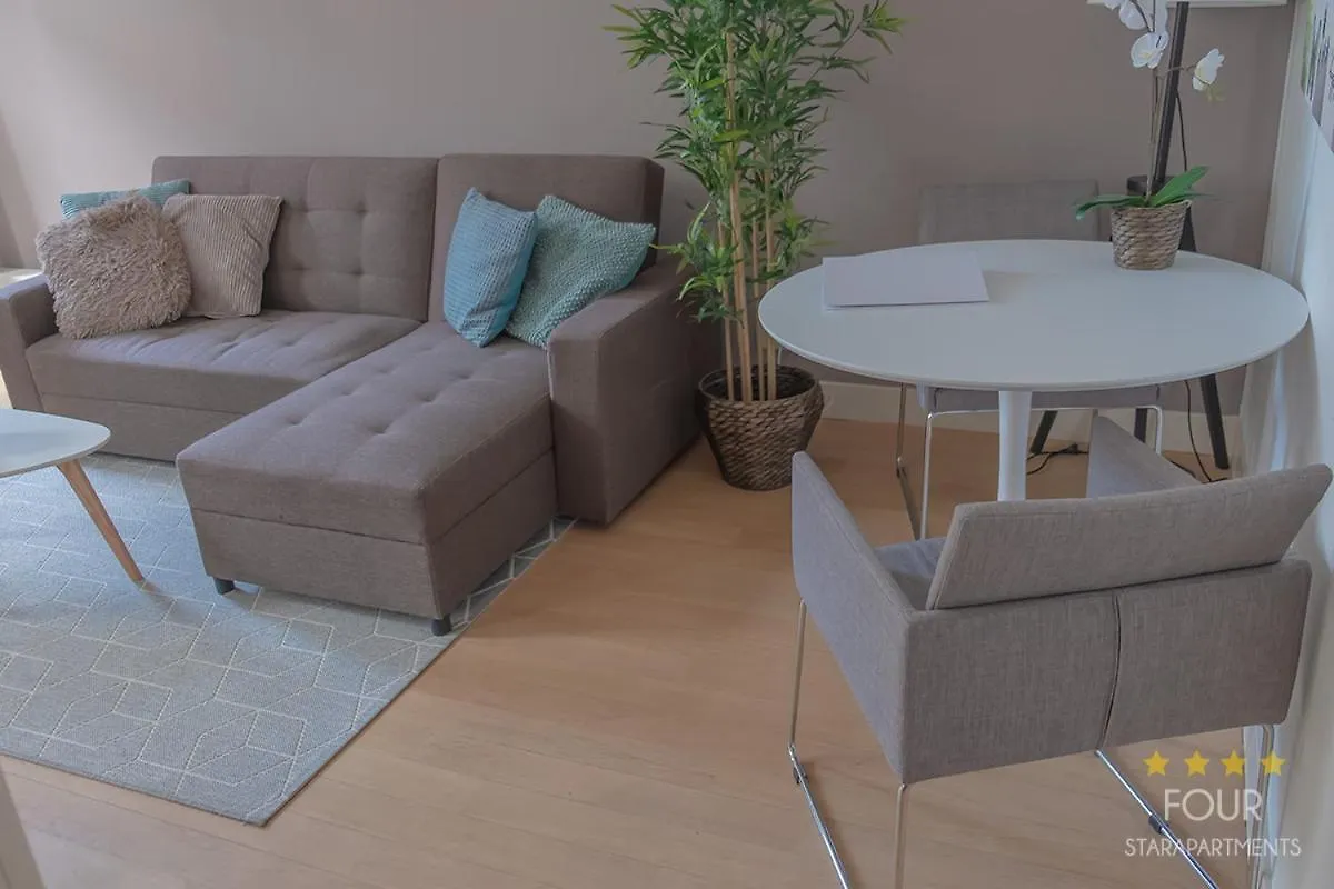 Four Star Apartments - Berkenbosch Blokstraat Den Haag Nederland