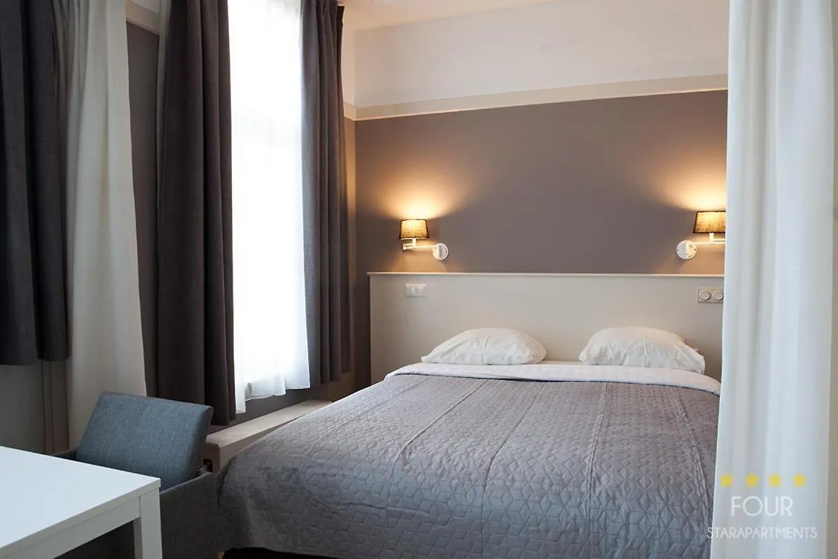 Four Star Apartments - Berkenbosch Blokstraat Den Haag 0*,  Nederland