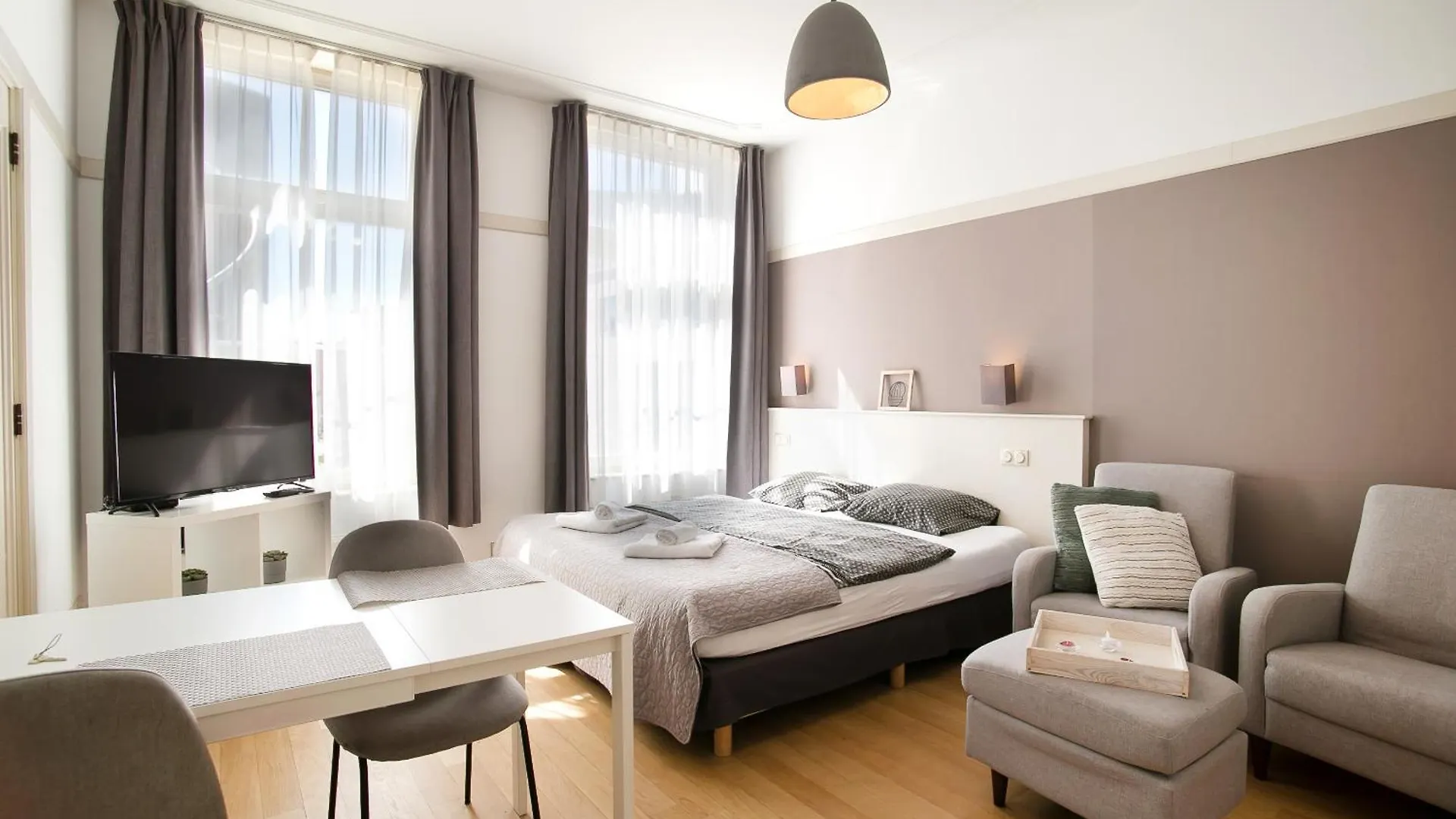 Four Star Apartments - Berkenbosch Blokstraat Den Haag
